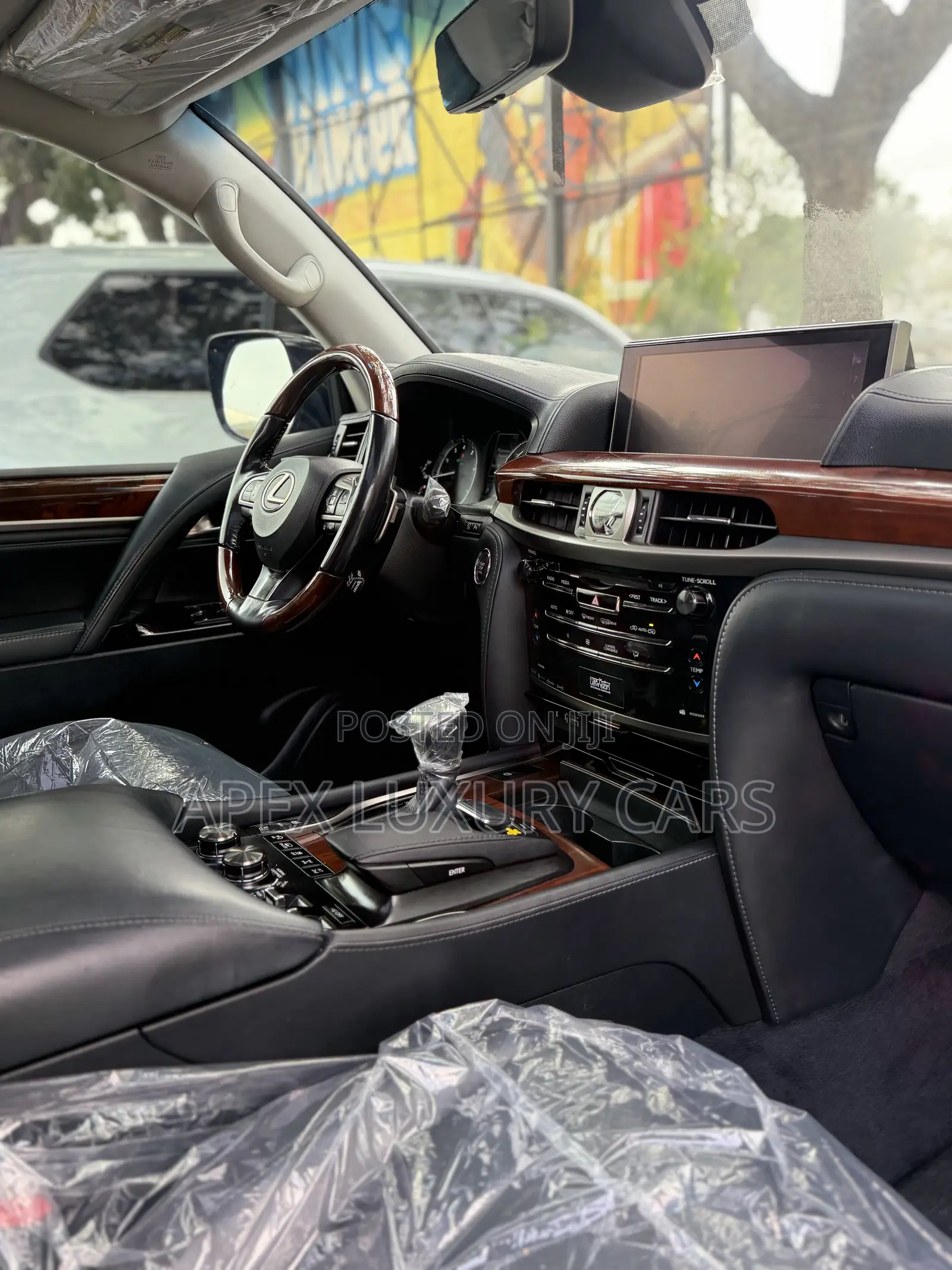 Lexus LX 2019 Black