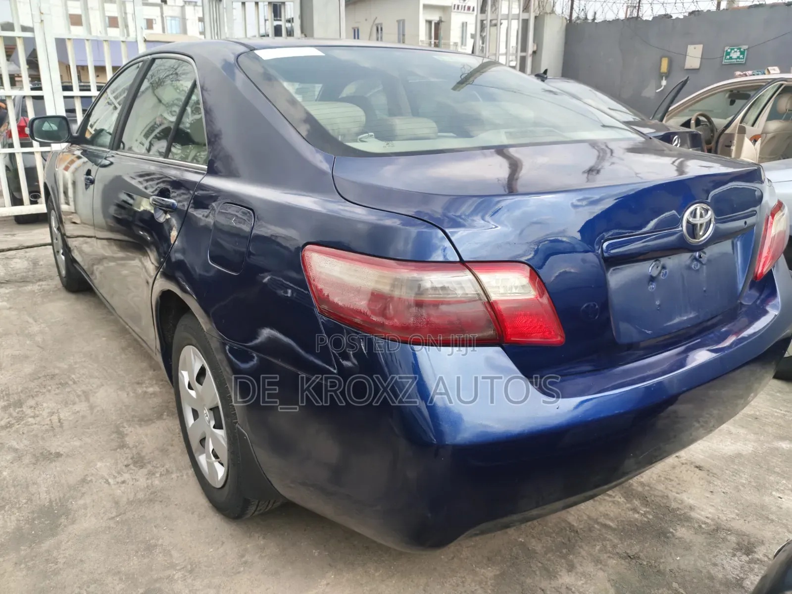 Toyota Camry LE 4dr Sedan (2.4L 4cyl 5A) 2007 Blue