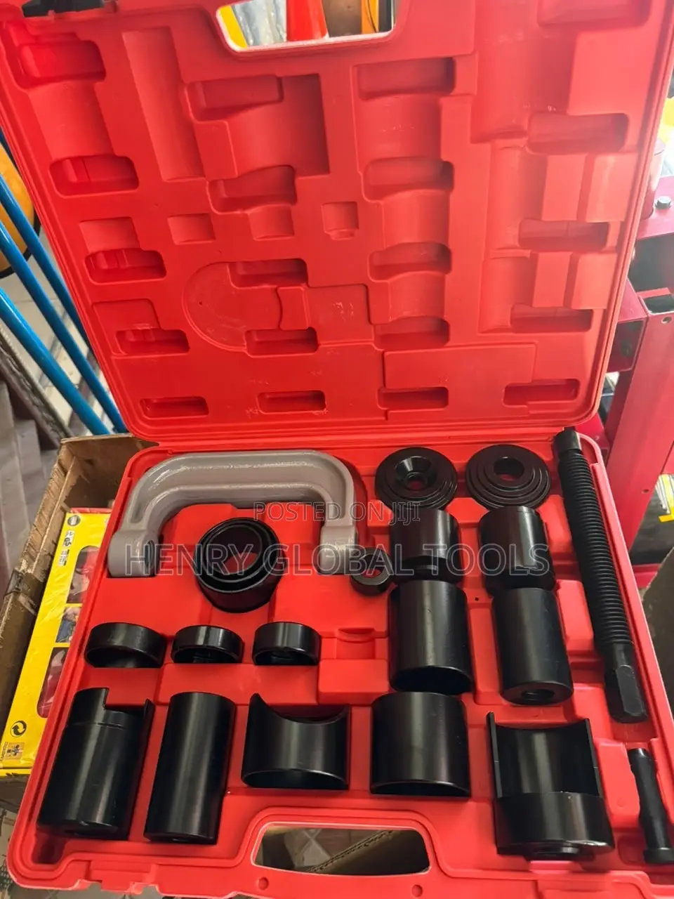 Universal Ball Joint Press and Removal Tool Kit