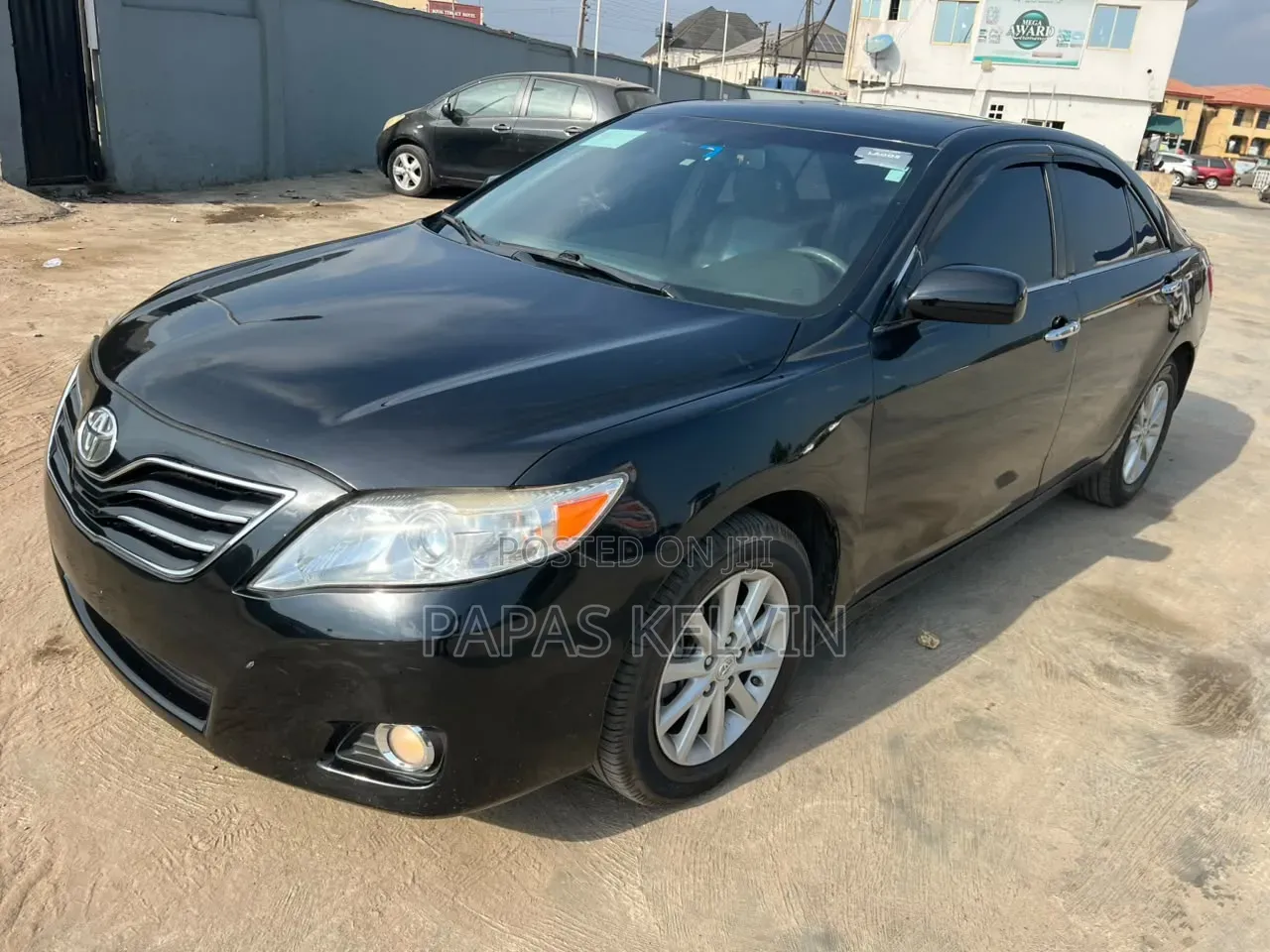 Toyota Camry XLE V6 4dr Sedan (3.5L 6cyl 6A) 2011 Black