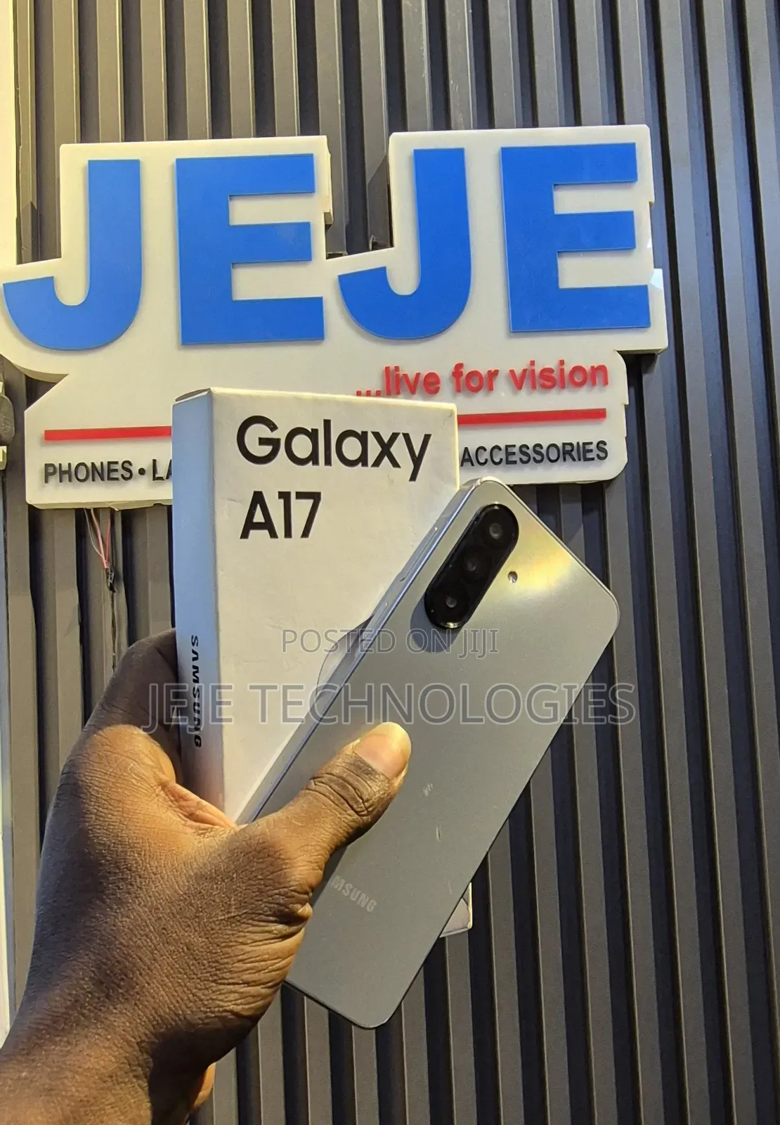 Samsung Galaxy A17 128 GB Gray