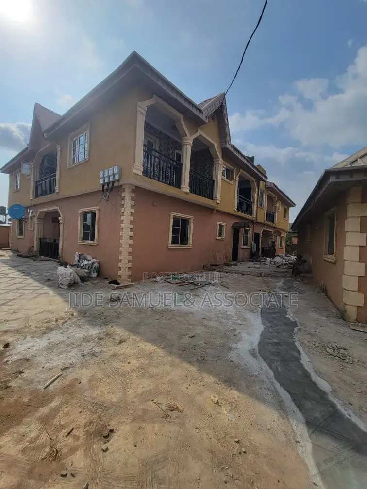 Furnished 3bdrm Block of Flats in Ayobo for rent