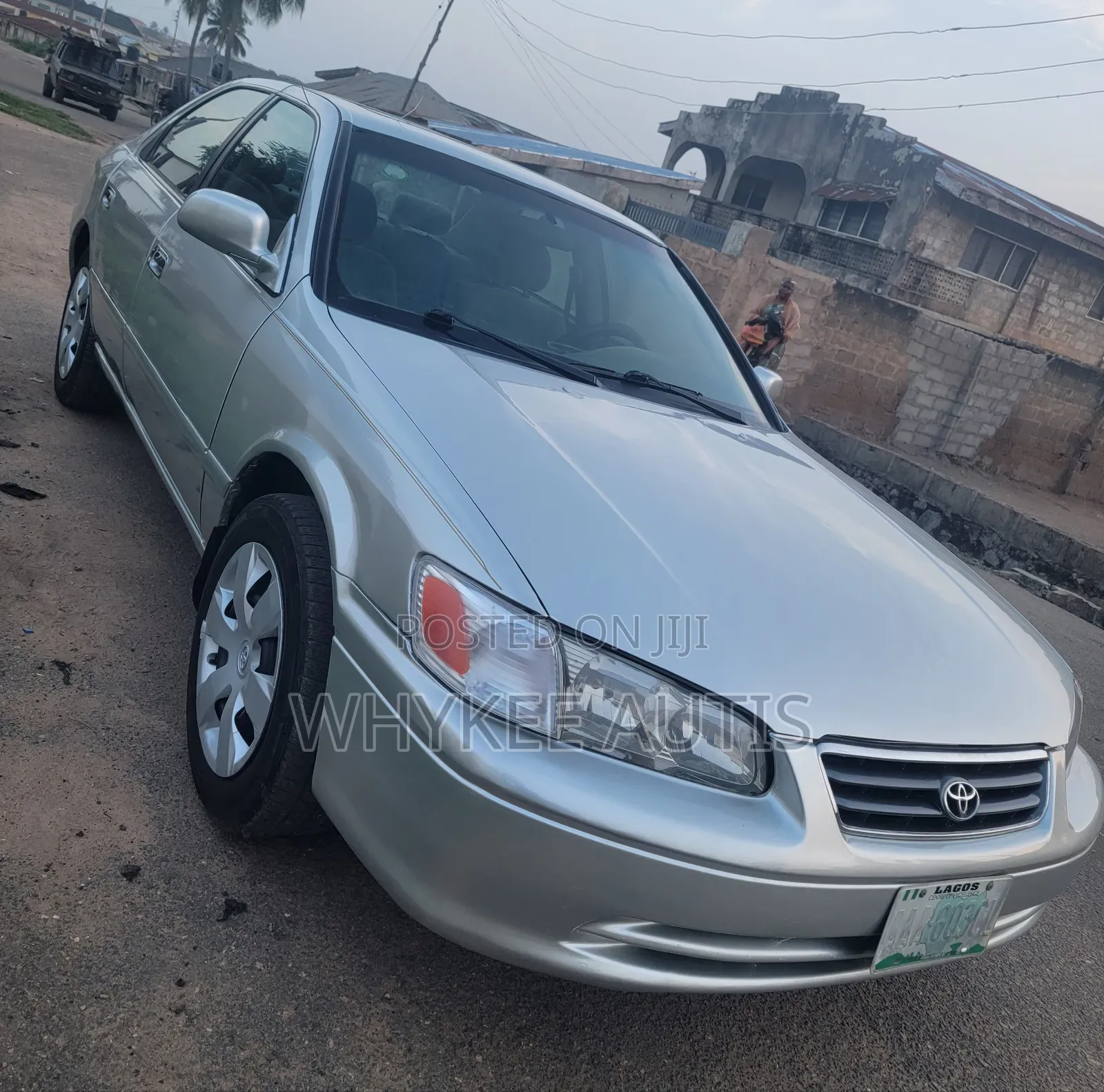Toyota Camry LE 4dr Sedan (2.4L 4cyl 5M) 2002 Silver