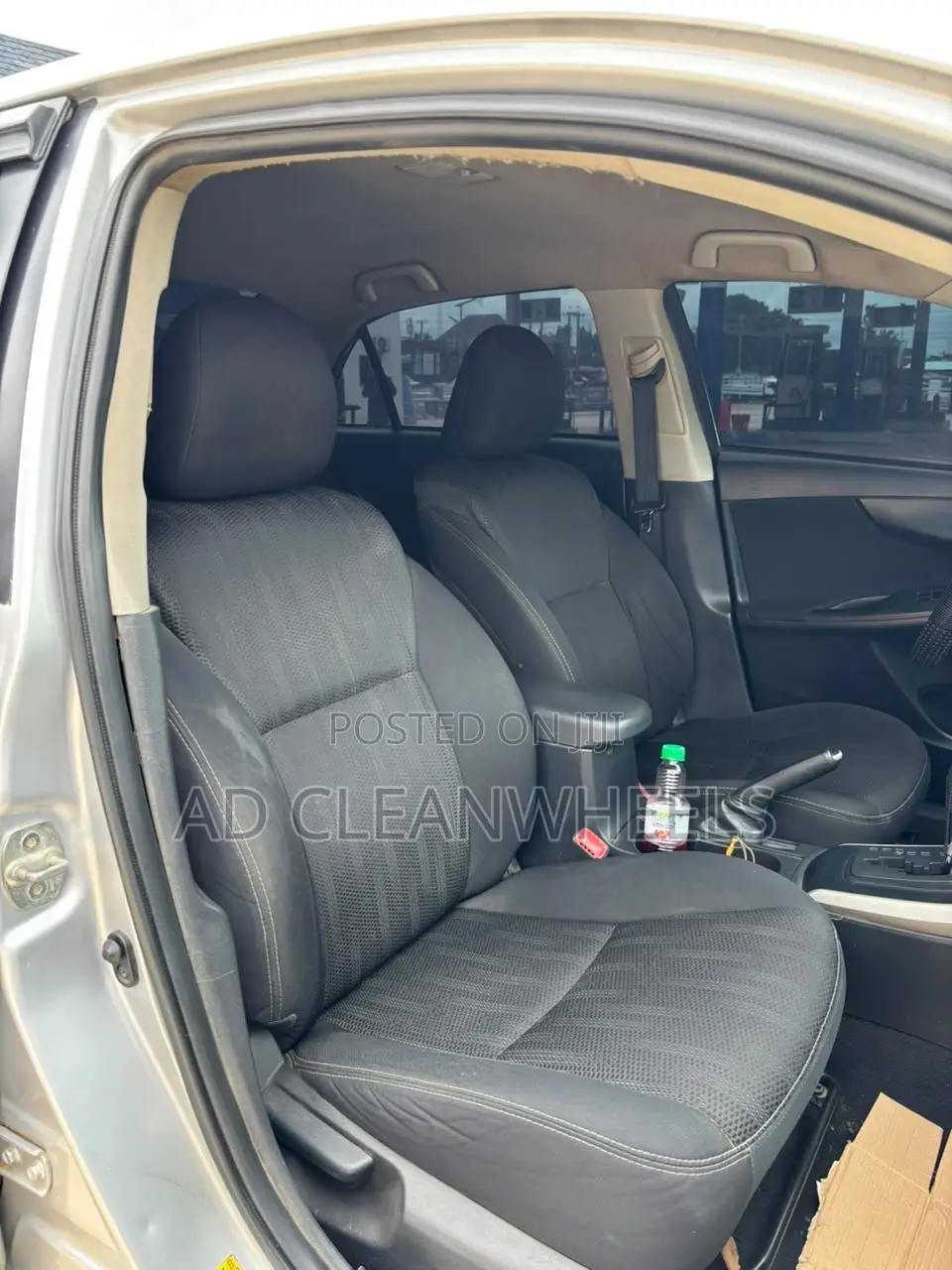 Toyota Corolla S 4dr Sedan (1.8L 4cyl 4A) 2013 Silver