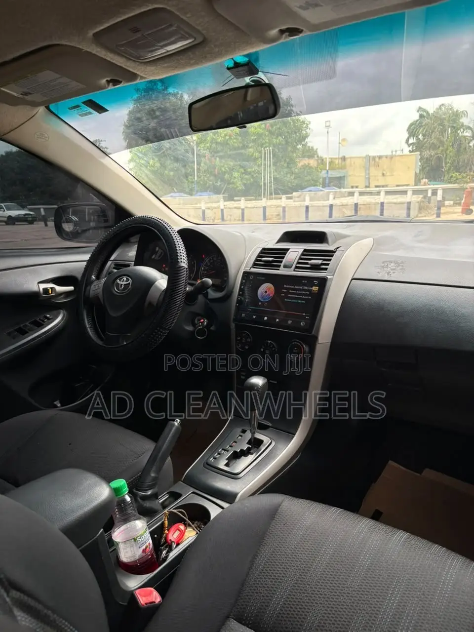 Toyota Corolla S 4dr Sedan (1.8L 4cyl 4A) 2013 Silver