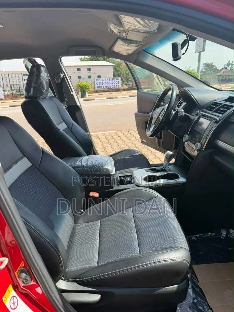 Toyota Camry SE 4dr Sedan (2.5L 4cyl 6A) 2013 Red