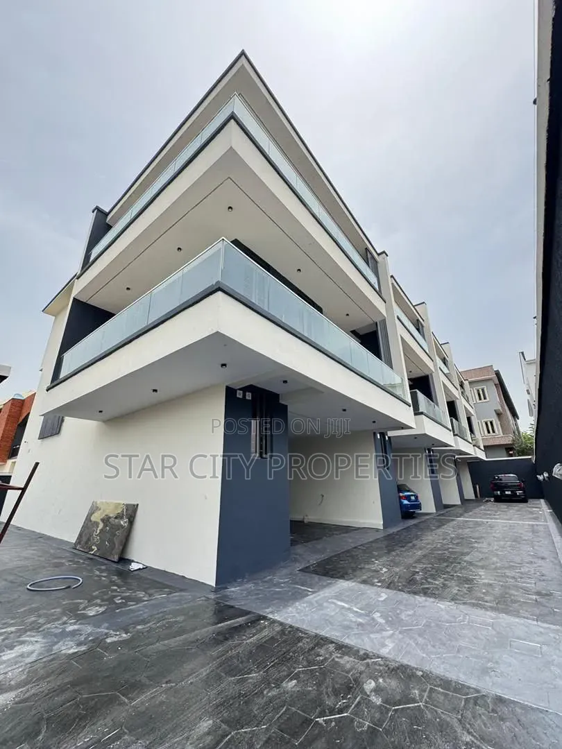 4bdrm Townhouse/Terrace in Ogudu Gra Phase 1 for sale