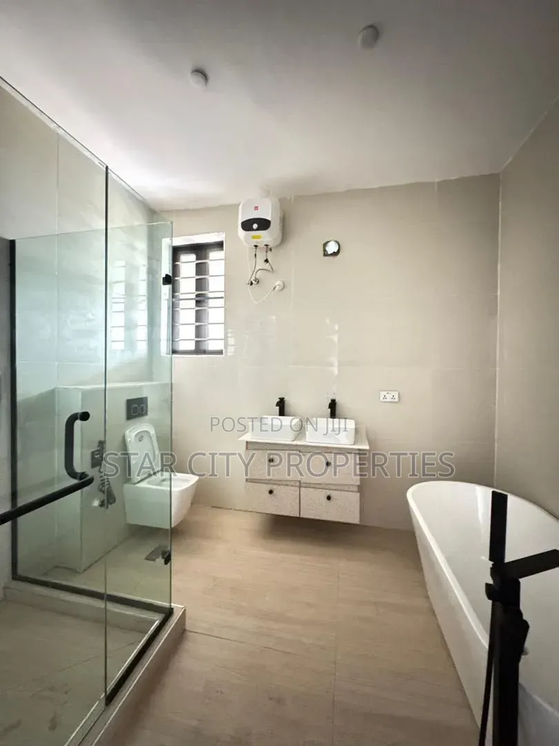 4bdrm Townhouse/Terrace in Ogudu Gra Phase 1 for sale