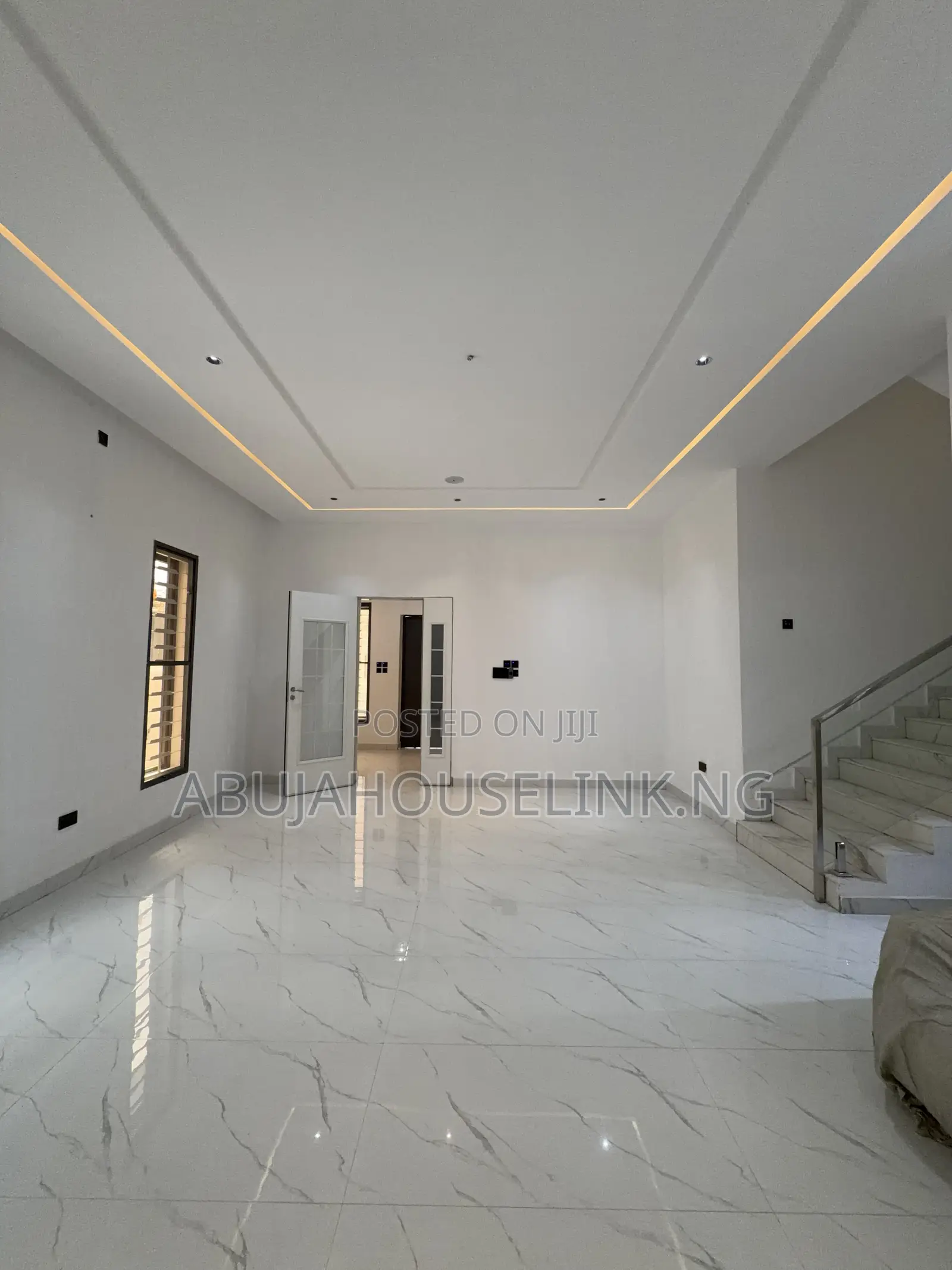 5bdrm Duplex in Apo Resettlement for sale