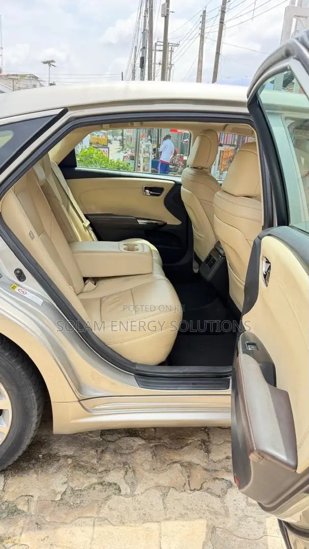 Toyota Avalon 2014 Gold
