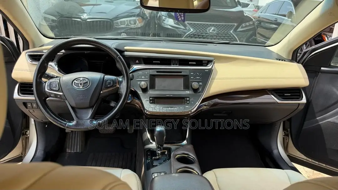 Toyota Avalon 2014 Gold