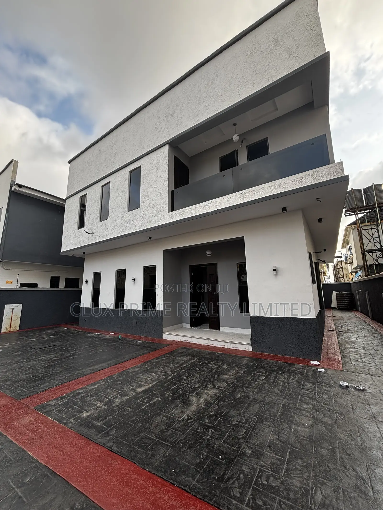 5bdrm Duplex in Sangotedo for sale