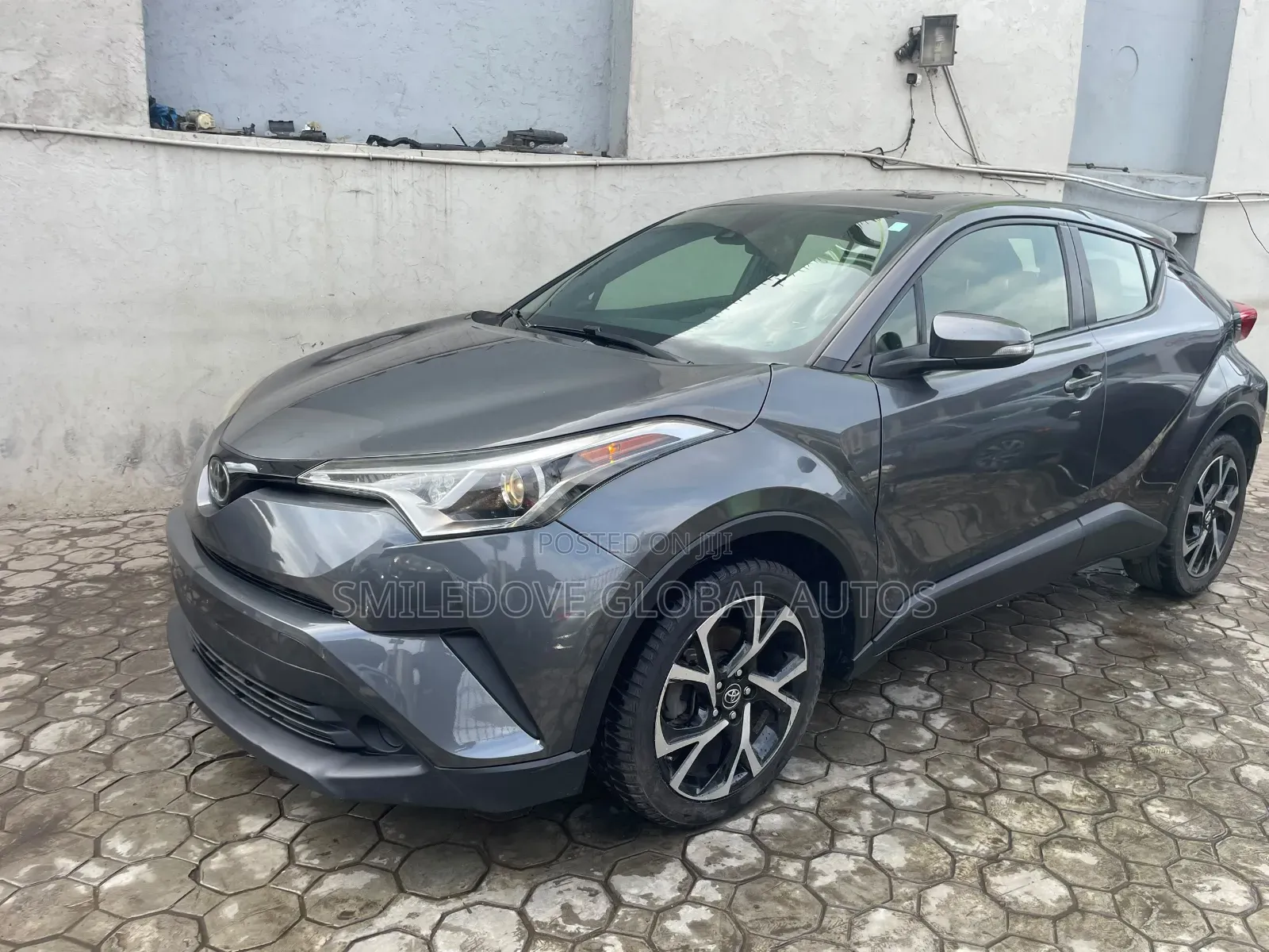 Toyota C-HR 2019 Gray