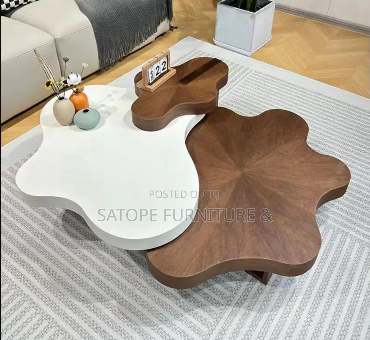 High Quality Center Table
