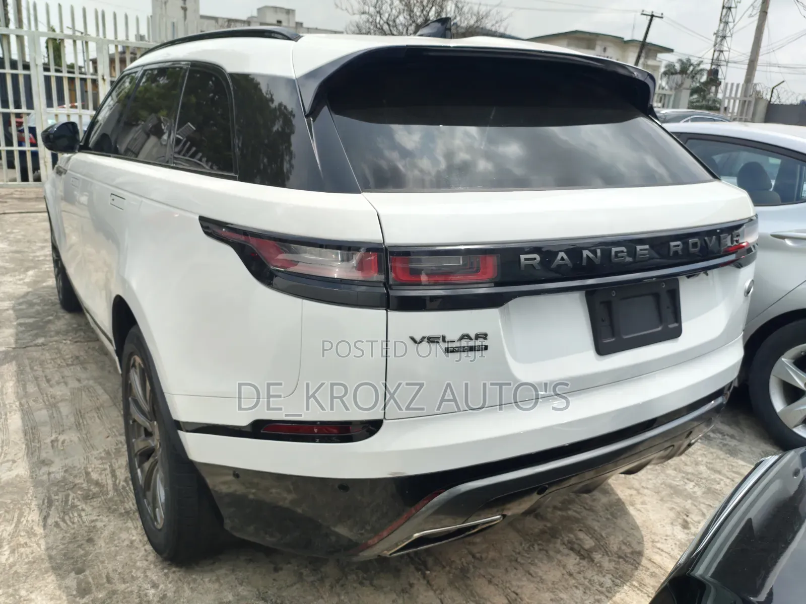 Land Rover Range Rover Velar P380 SE R-Dynamic 4x4 2018 White