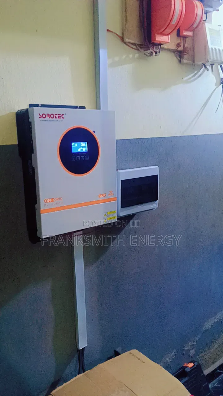 5kva Hybrid Inverter, X2 250ah Tubler Battery, X6 400w Solar Panels