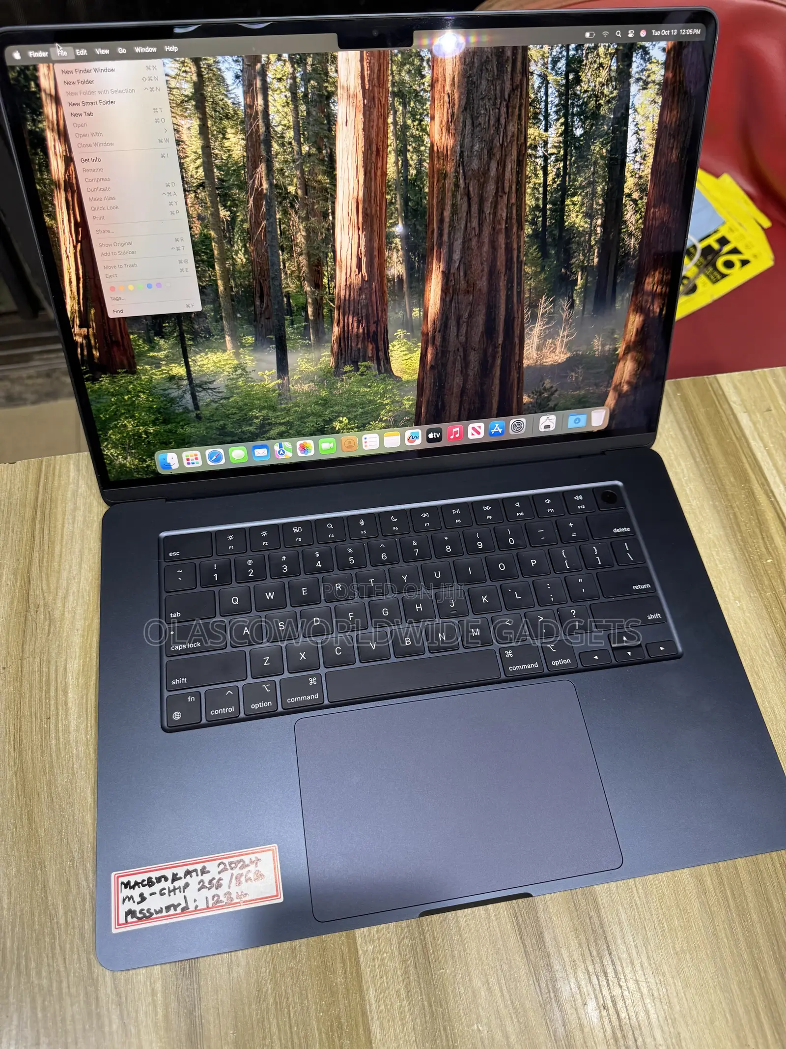 Laptop Apple MacBook Air 2024 M3 8GB Apple M3 SSD 256GB