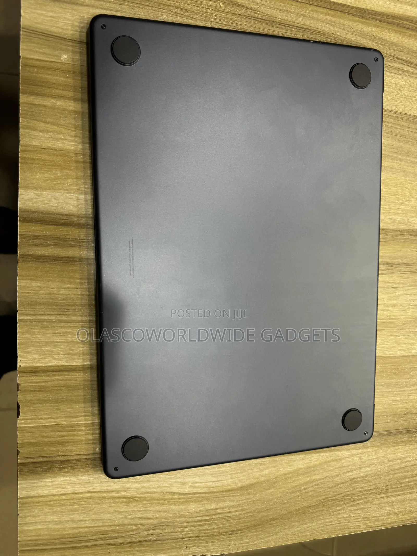 Laptop Apple MacBook Air 2024 M3 8GB Apple M3 SSD 256GB