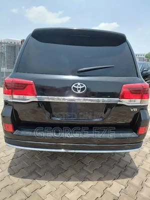 Toyota Land Cruiser 2017 Black