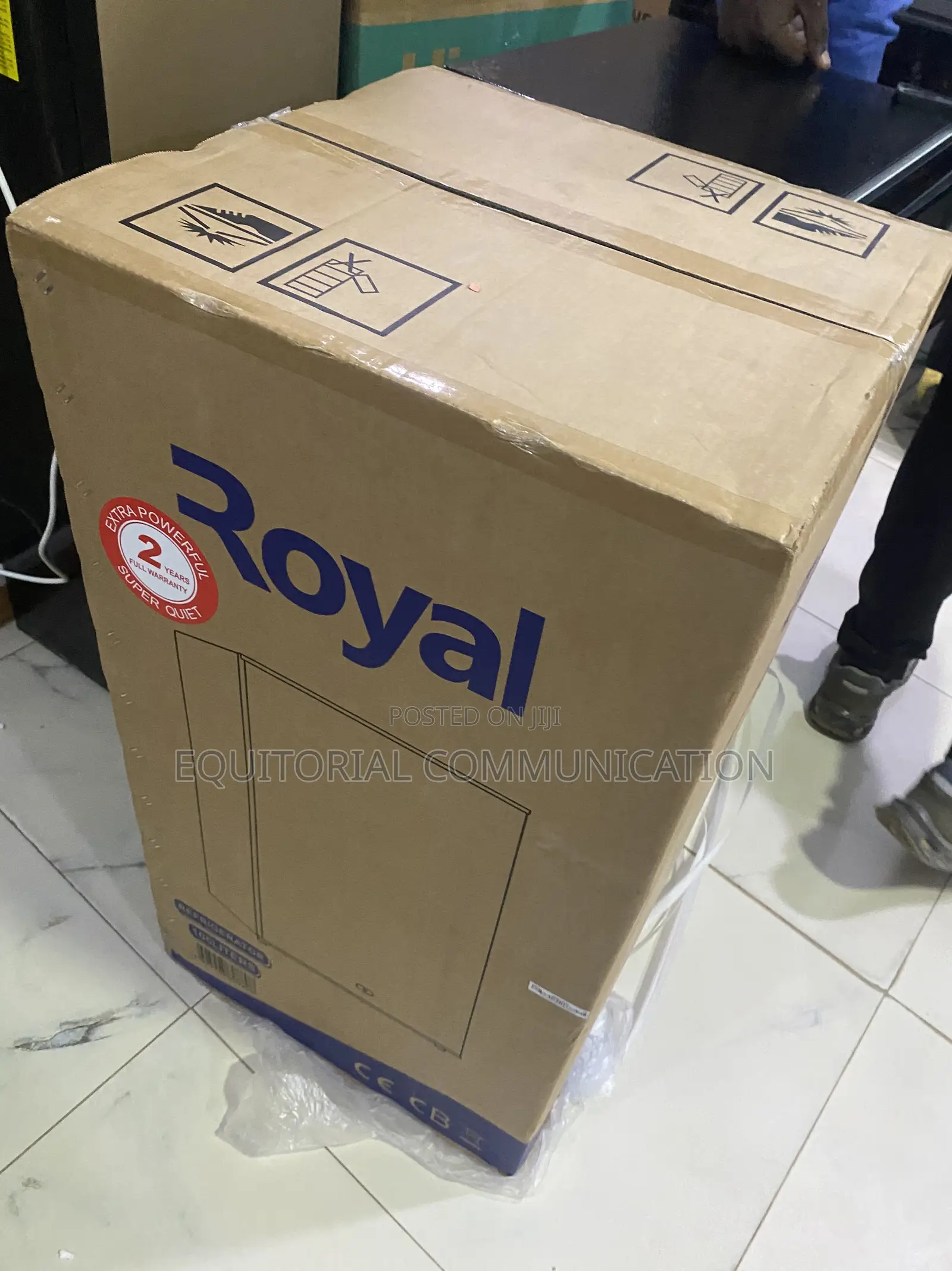 Royal RREF105BF Refrigerator With 105-Litre Storage