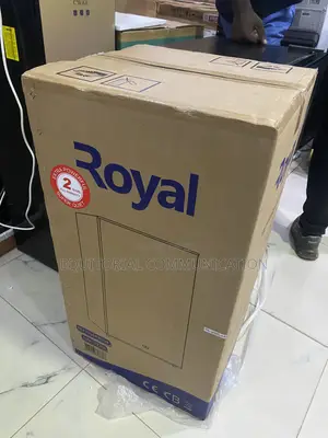 Royal RREF105BF Space-Saving 105L Refrigerator