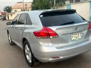 Toyota Venza 2012 Silver