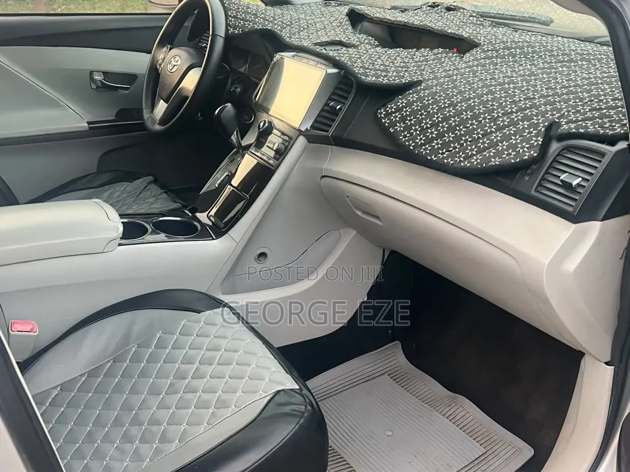Toyota Venza 2012 Silver