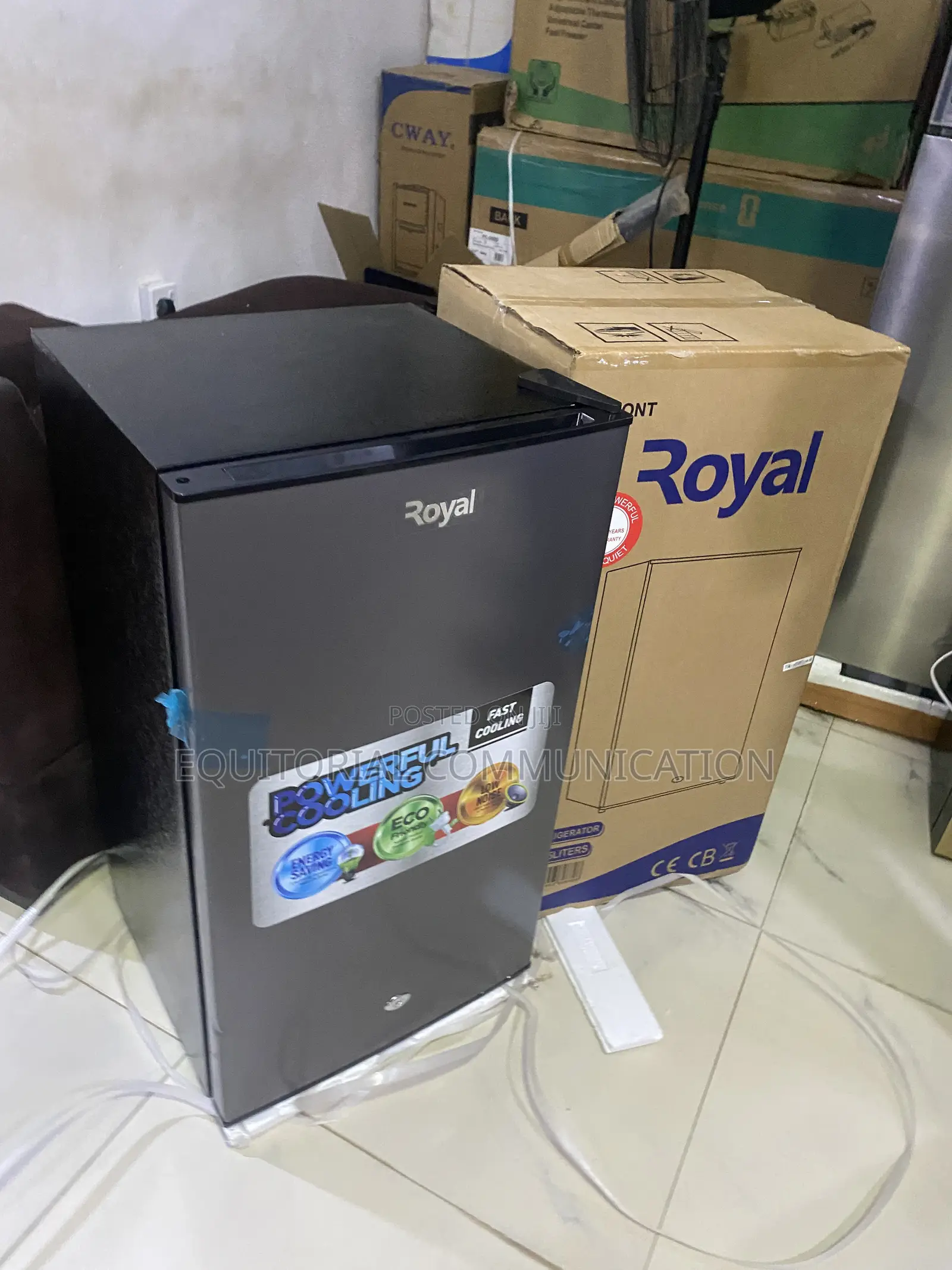 Royal 105L Compact Fridge for Personal Use