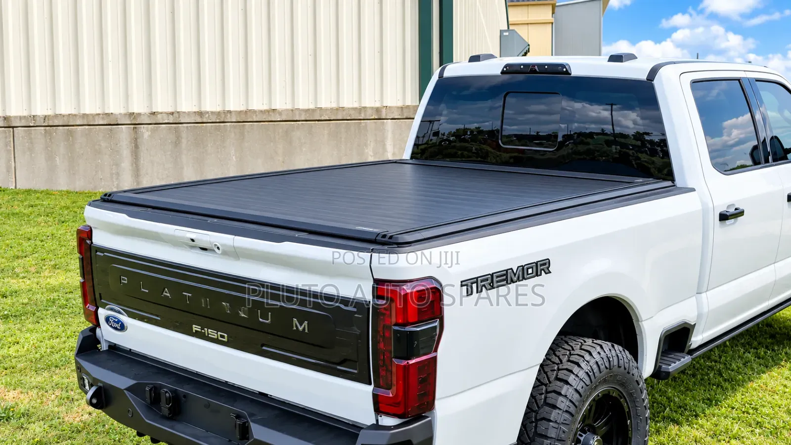 Ford F-150 (6.5ft Bed) ER Electric Retractable PRO Tonneau Cover