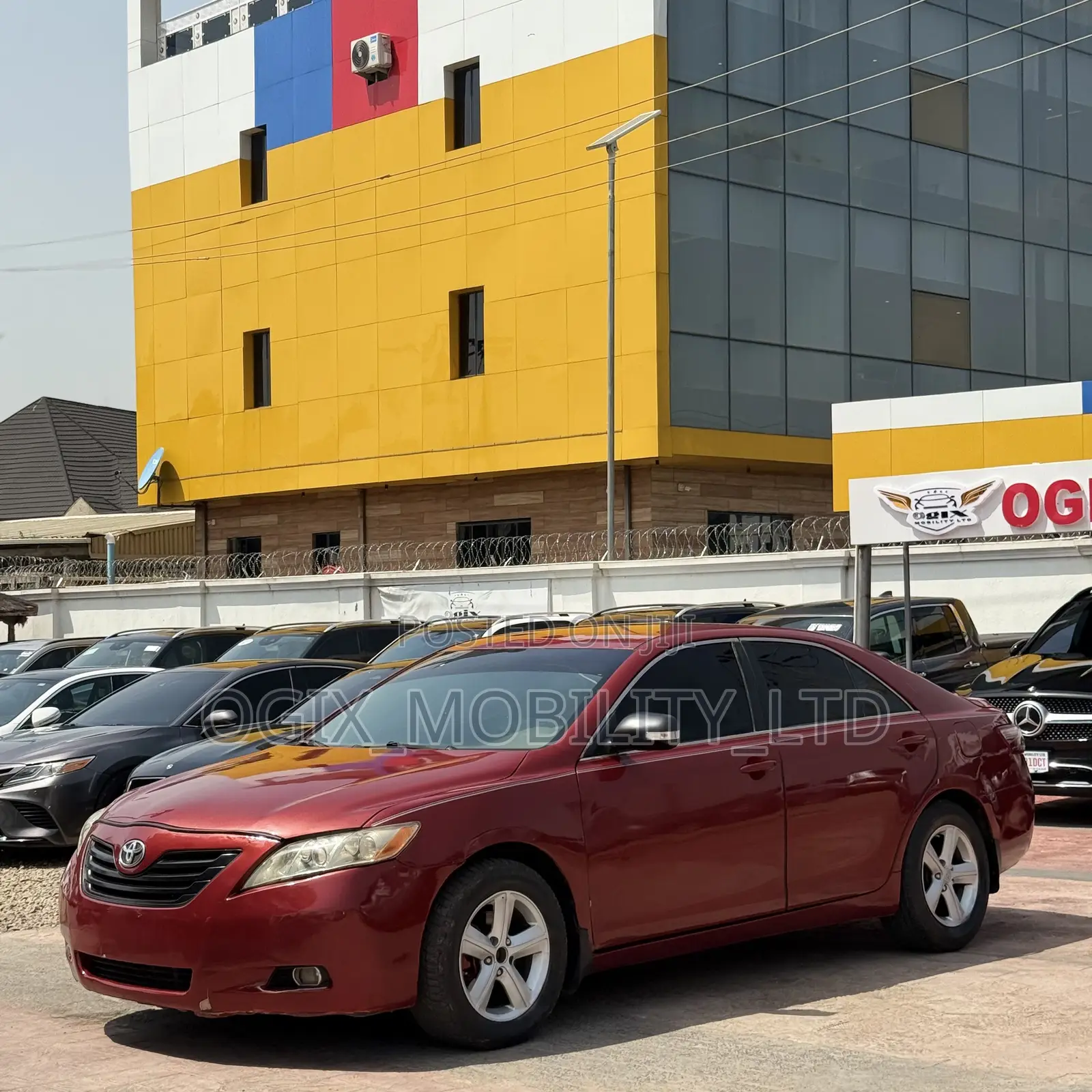 Toyota Camry LE 4dr Sedan (2.4L 4cyl 5A) 2007 Red
