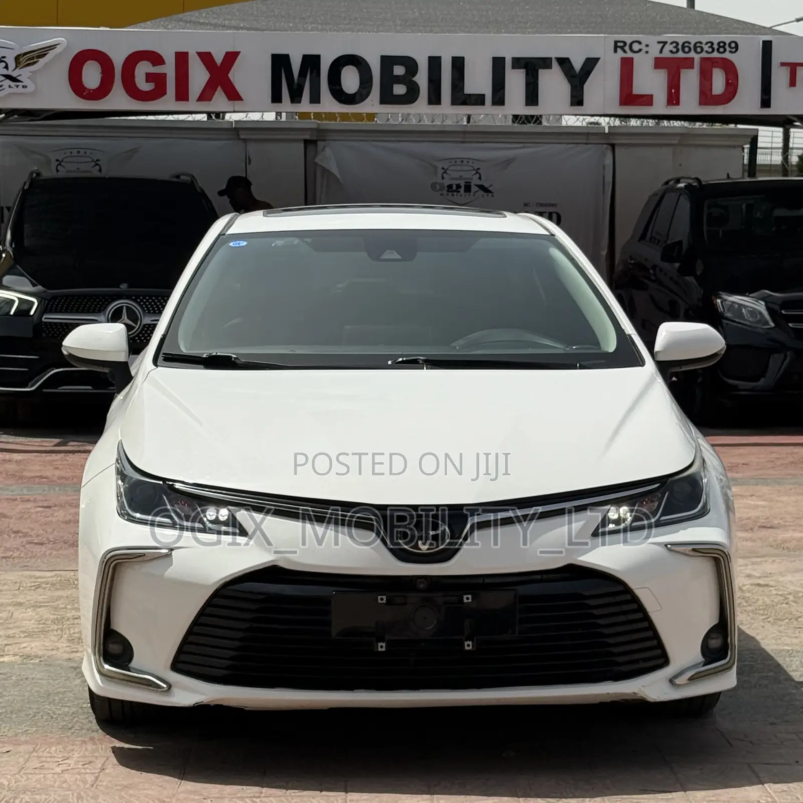 Toyota Corolla 2022 White