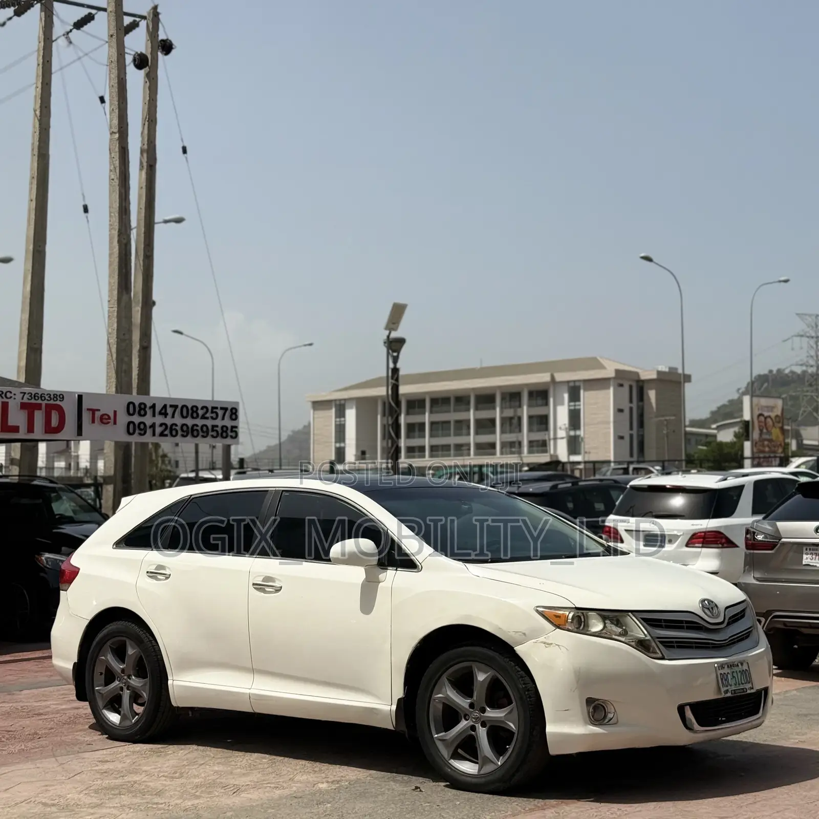Toyota Venza V6 AWD 2010 White