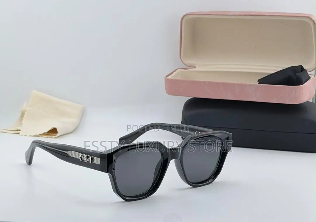 High Quality Luxury Burberry Fashion Glasses