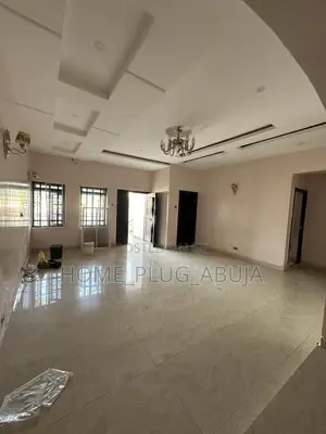 3bdrm Bungalow in Efab Queens Estate for rent
