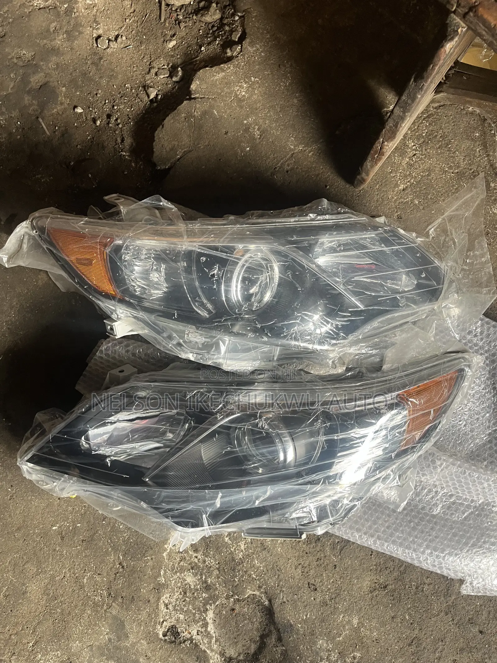 Headlight Toyota Camry 2012 Spot