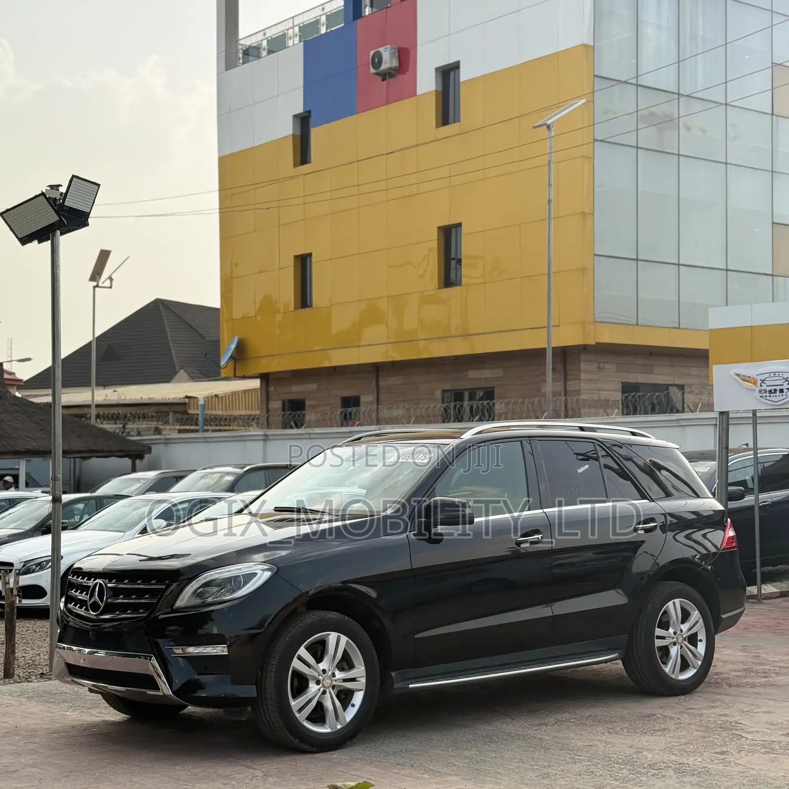Mercedes-Benz M Class ML350 4MATIC 4dr SUV AWD (3.5L 6cyl 7A) 2015