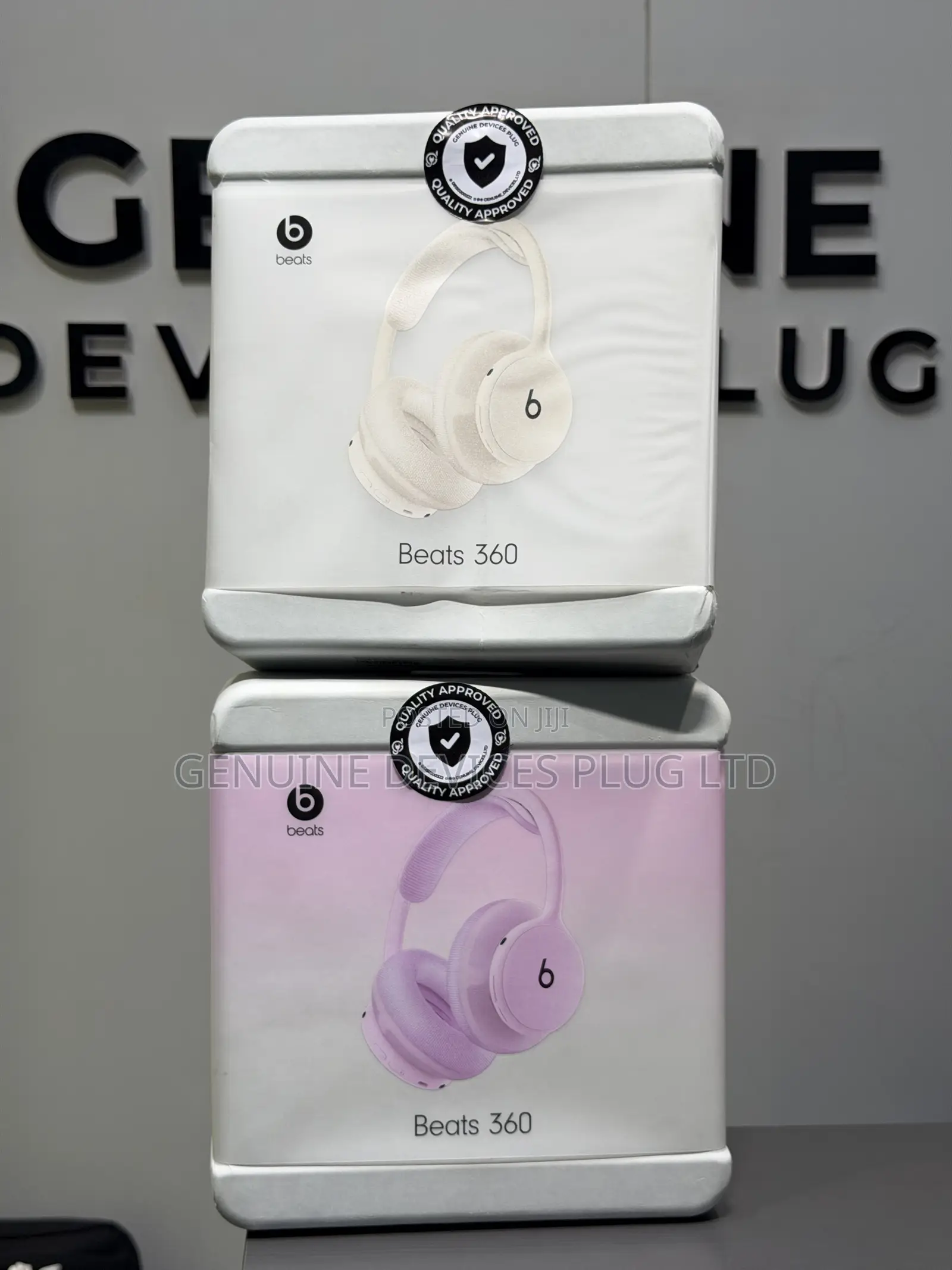 Beats 360 Headphones With Changeable Cushions Sweat & Water Resistance