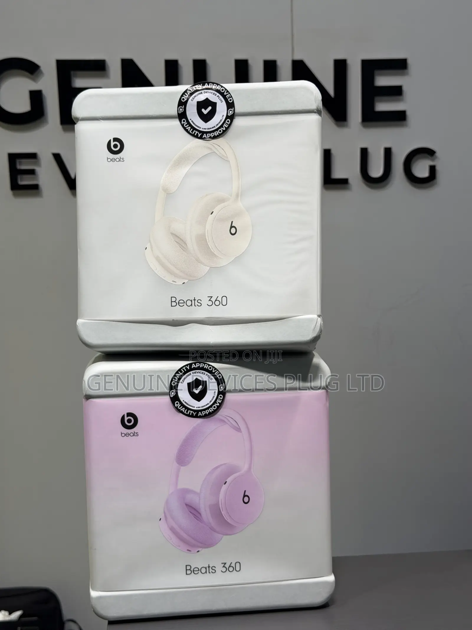 Beats 360 Headphones With Changeable Cushions Sweat & Water Resistance