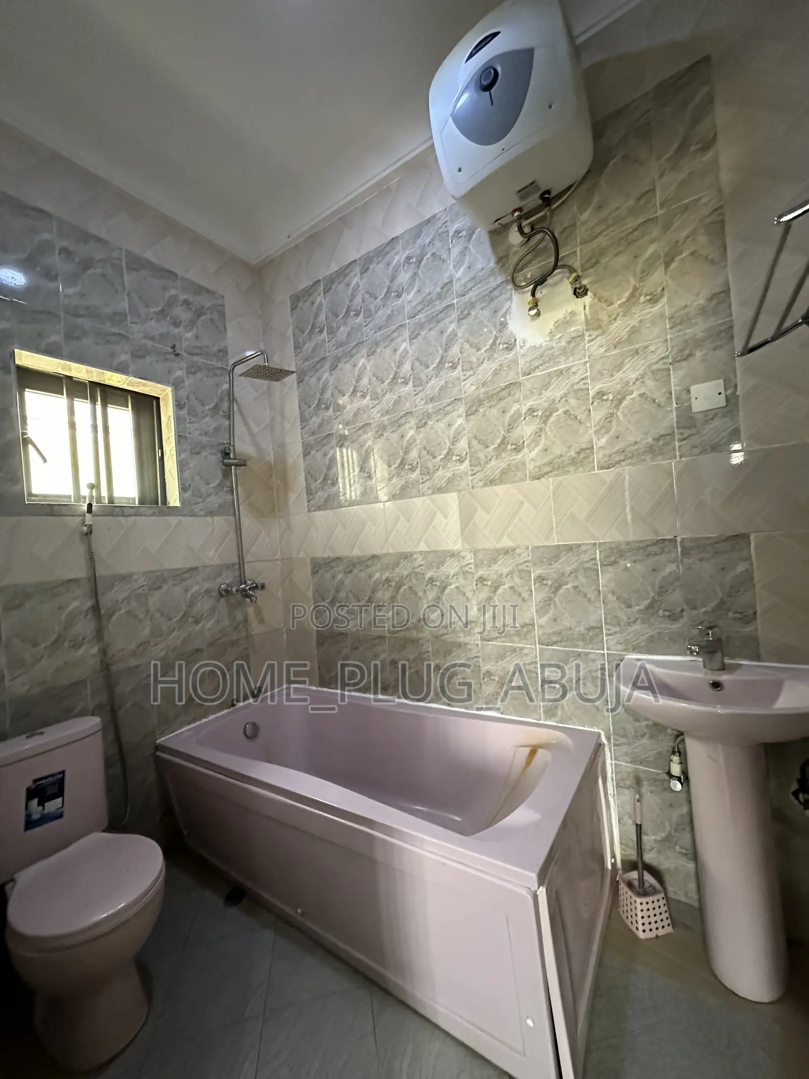2bdrm Bungalow in Efab Queens Estate for rent