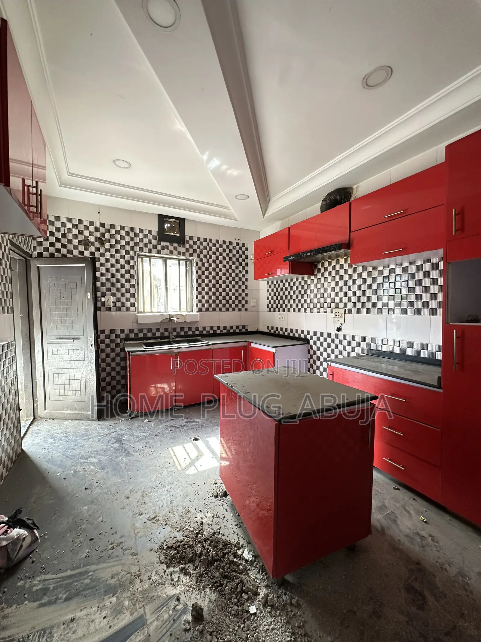 Studio Apartment in Efab Queens Estate for rent