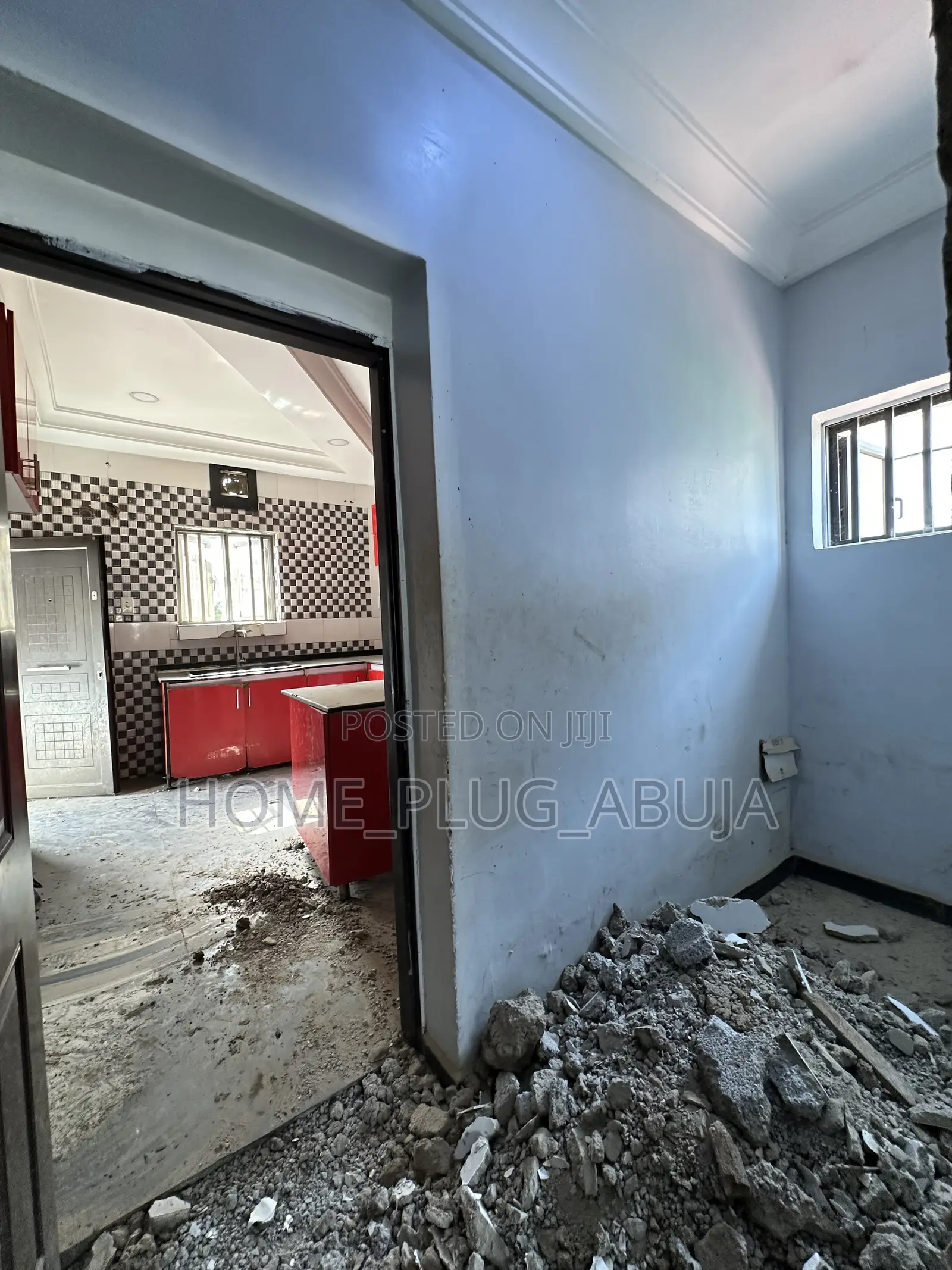 Studio Apartment in Efab Queens Estate for rent