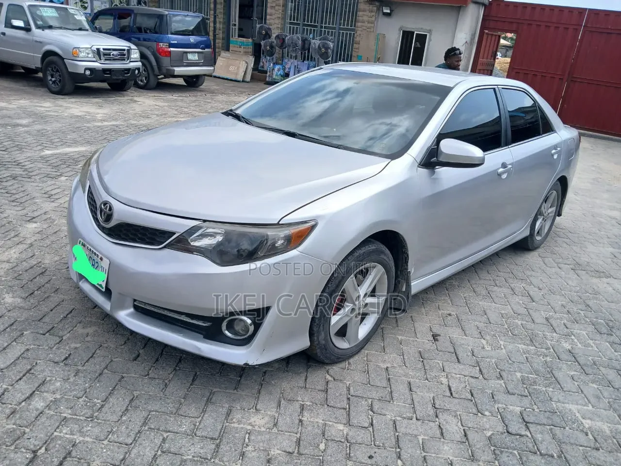 Toyota Camry 2013 Silver