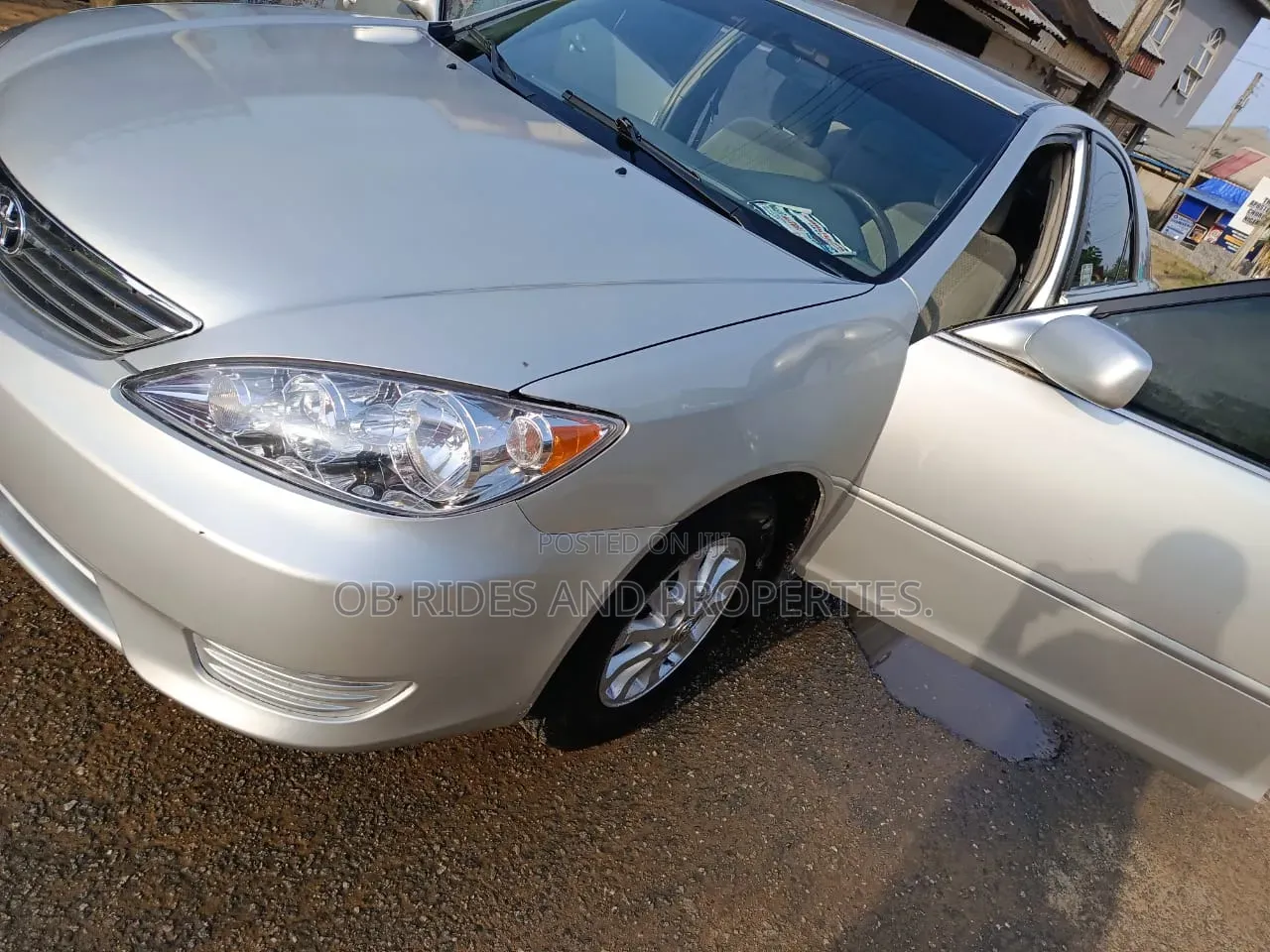 Toyota Camry LE 4dr Sedan (2.4L 4cyl 4A) 2004 Gray