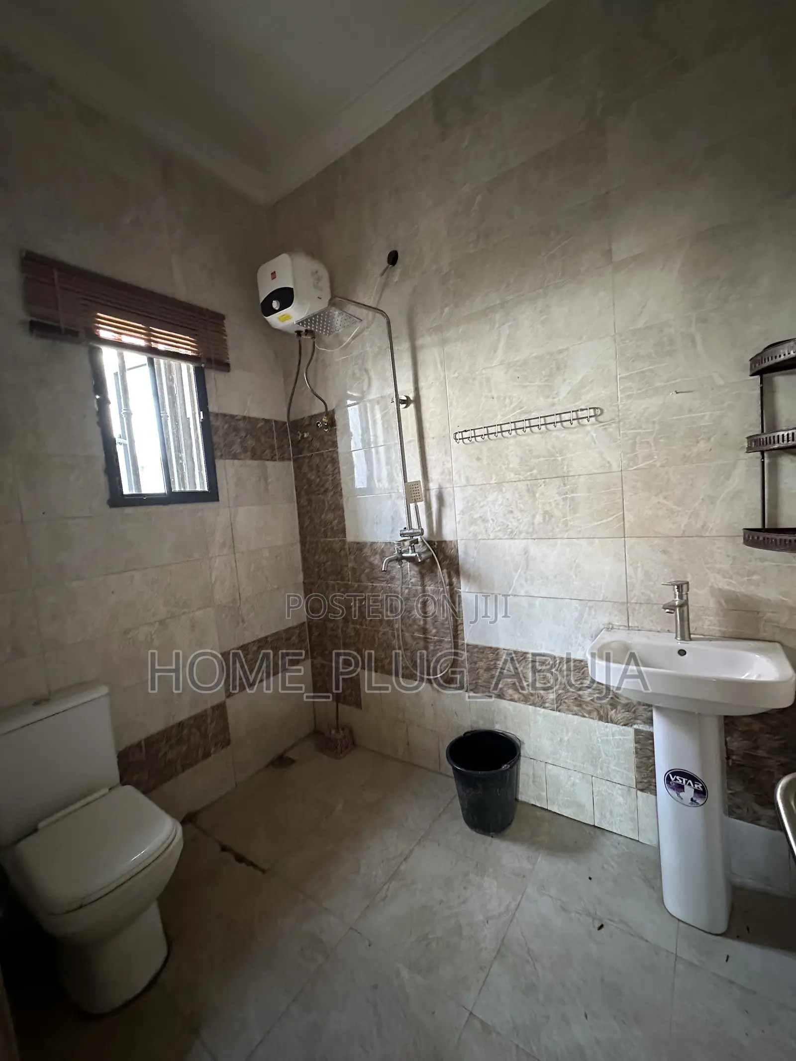 2bdrm Bungalow in Efab Queens Estate for rent