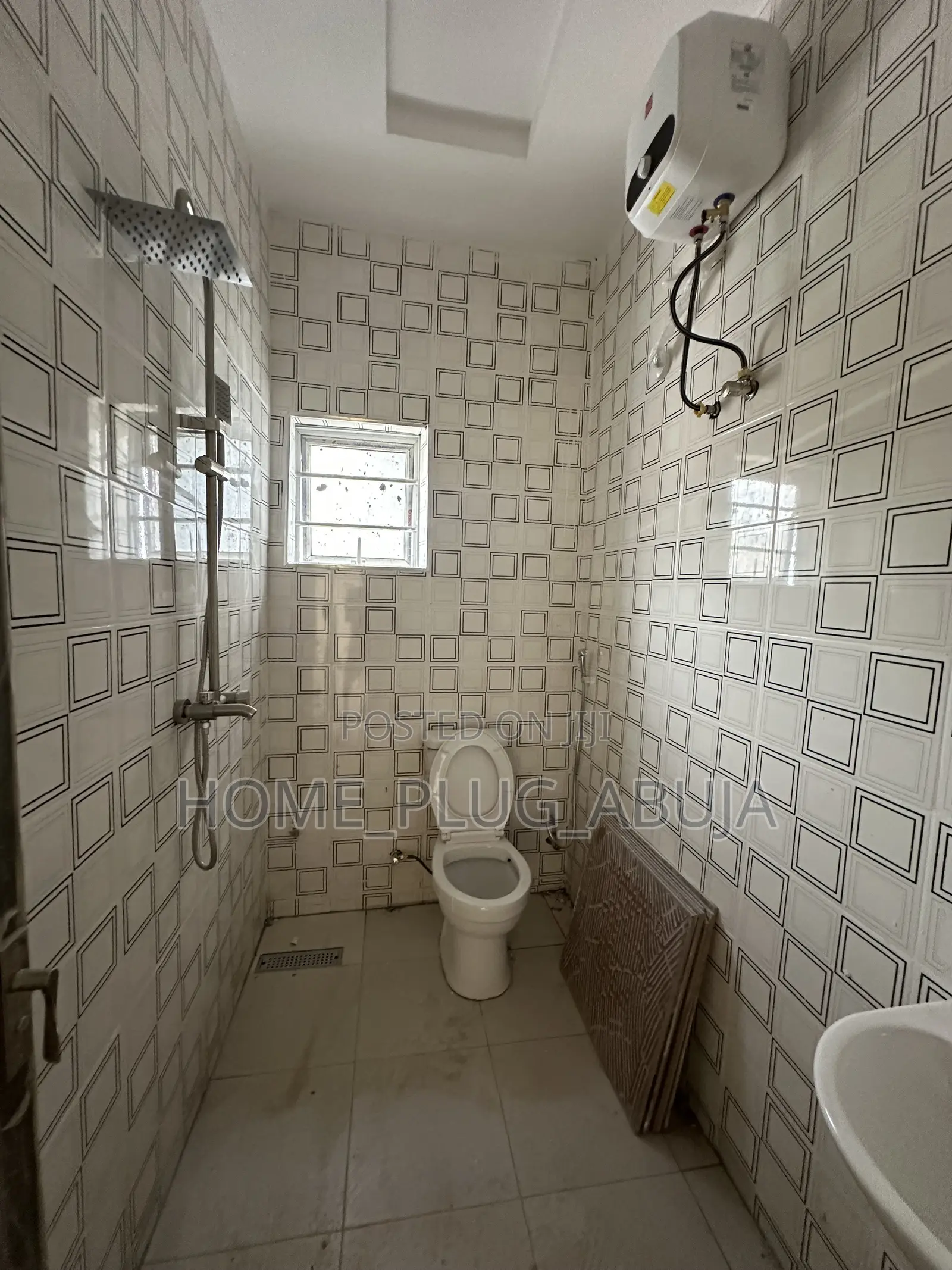 2bdrm Block of Flats in Fo1 Kubwa for rent