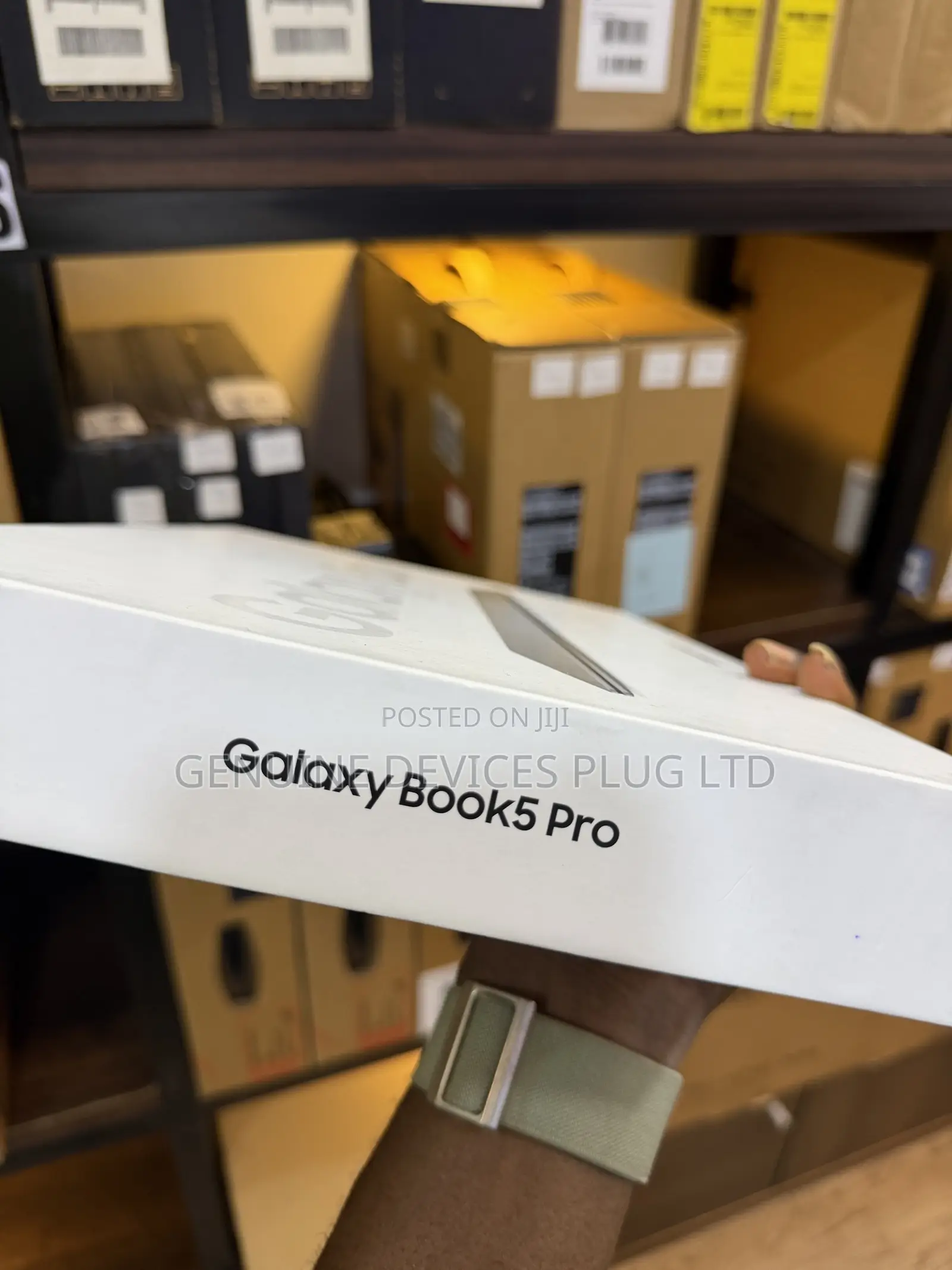 New Laptop Samsung Galaxy Book5 Pro 32GB Intel Core Ultra 7 SSD 512GB