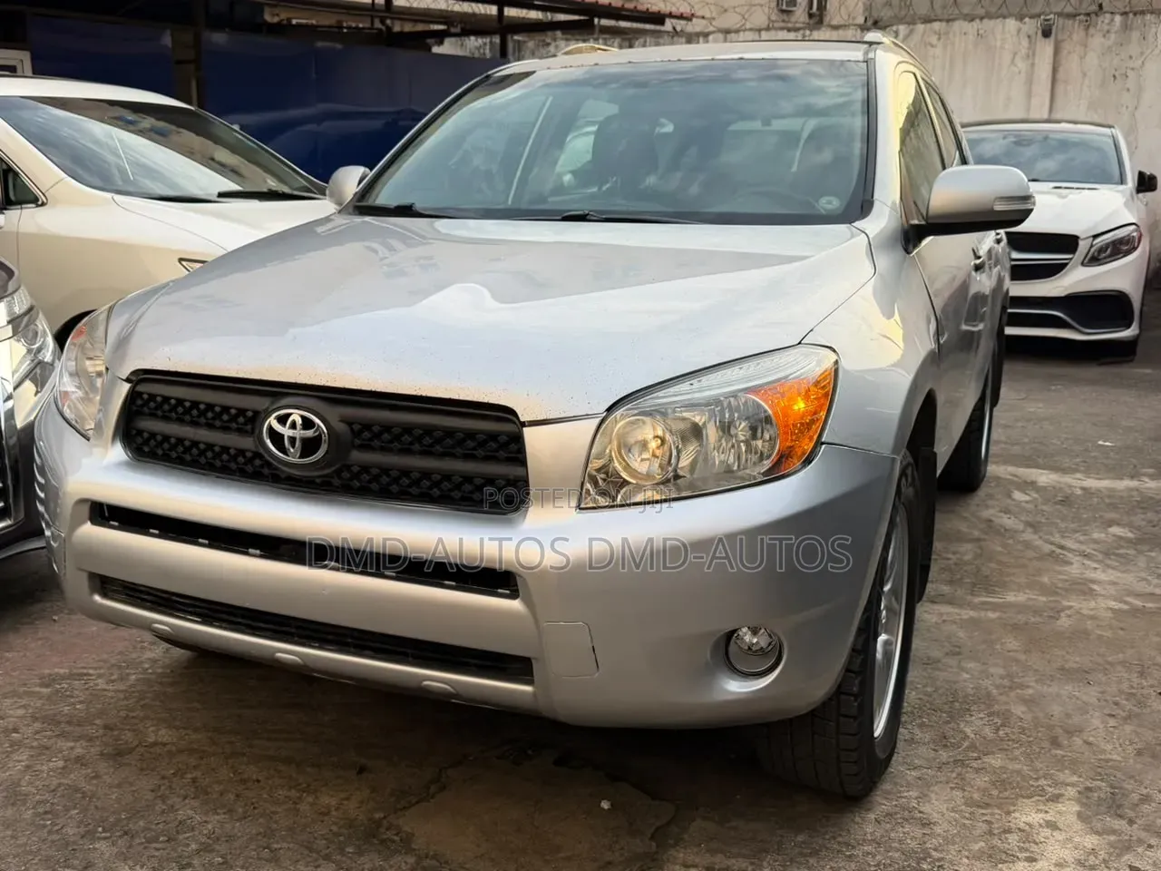 Toyota RAV4 2010 Gray