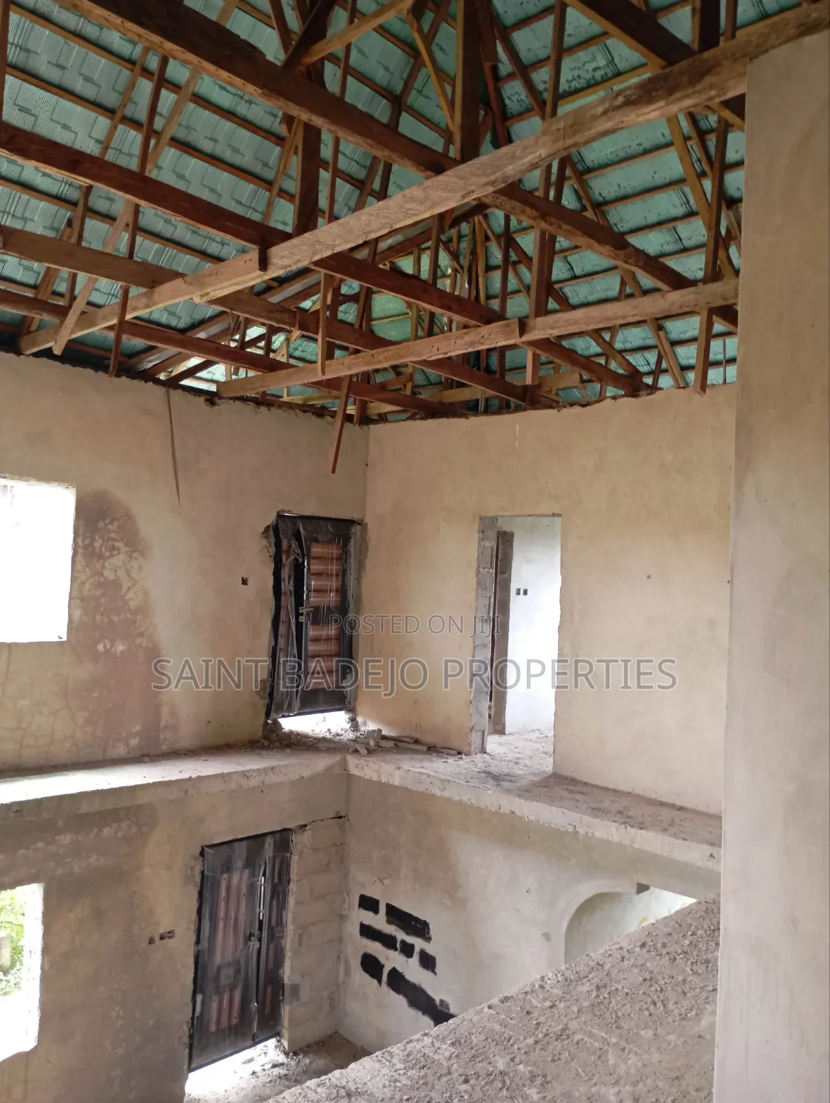 5bdrm Duplex in Micheal Ogundepo, Epe for sale