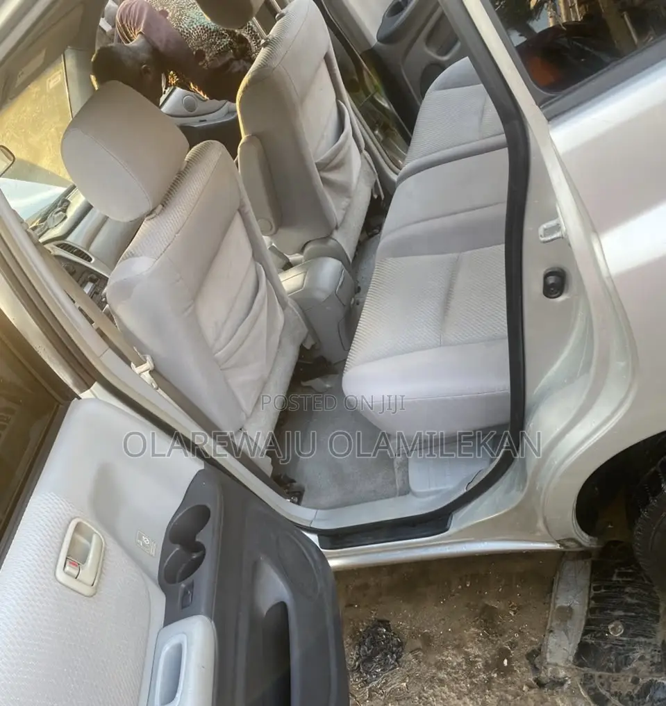 Toyota Highlander 2006 Silver