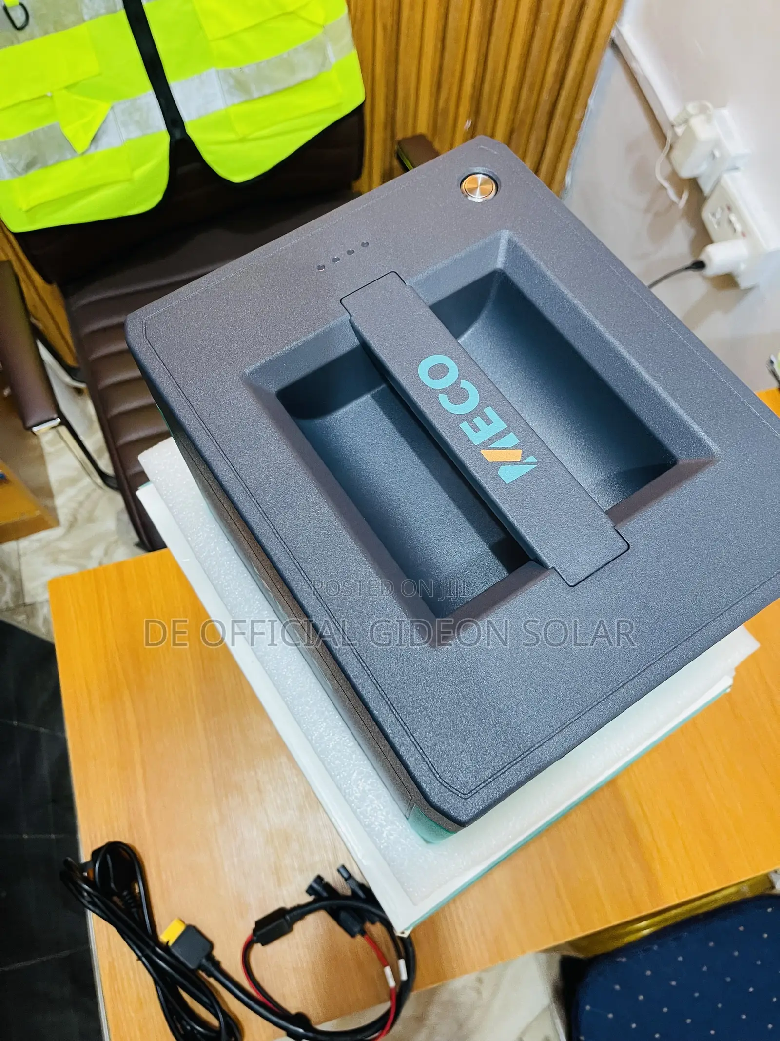 MECO 1kwh Portable Power Station